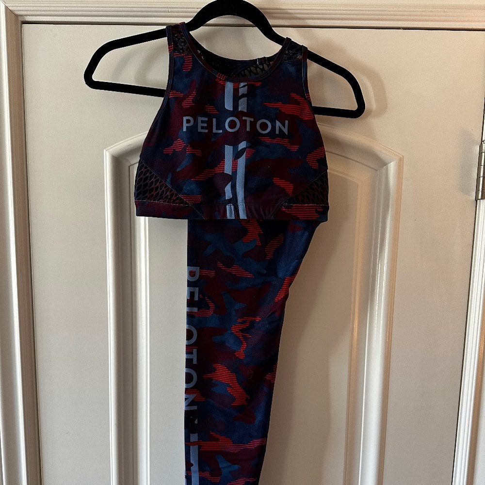 Wear It With Heart x Peloton Set